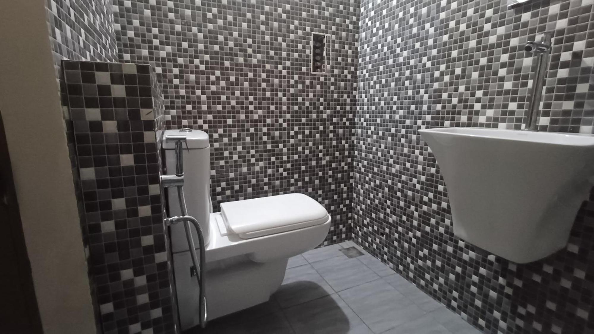 Shi'S Thulasi 2Bhk In Coimbatore Near To Karpagam College, Palakkad Highway, Rathinam College And More Ngoại thất bức ảnh